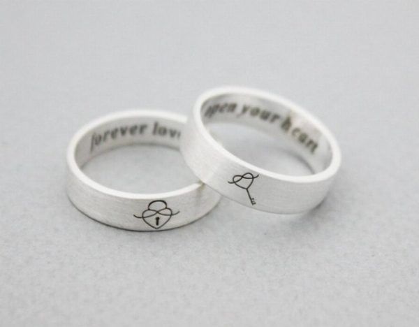 aliança de namoro desenhada