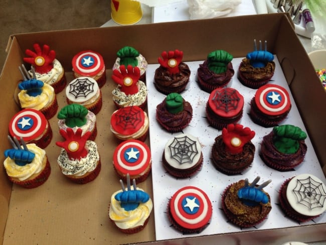 cupcake decorado avengers