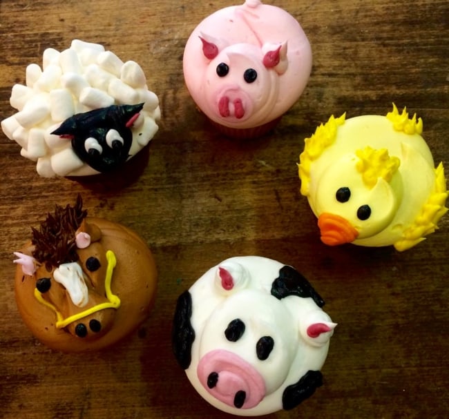 Estilo de cupcake fazendinha de bichos
