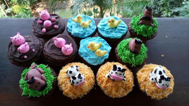 Maneira de fazer cupcake de fazendinha de bichos
