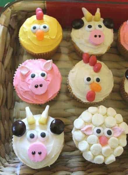 cupcake fazendinha de bichinho para festa