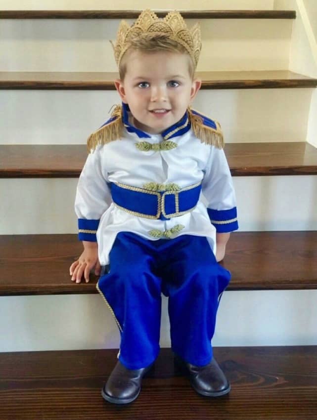 Fantasia de príncipe para bebês