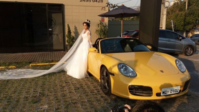 porsche amarelo para casamento
