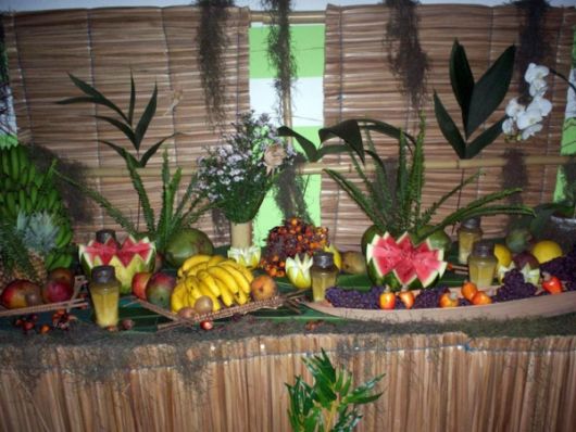 decoração palha festa havaiana