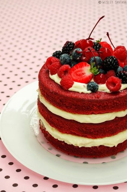 decoração bolo veludo vermelho