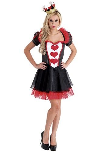 vestido preto com detalhes branco e vermelho de fantasia Rainha de Copas