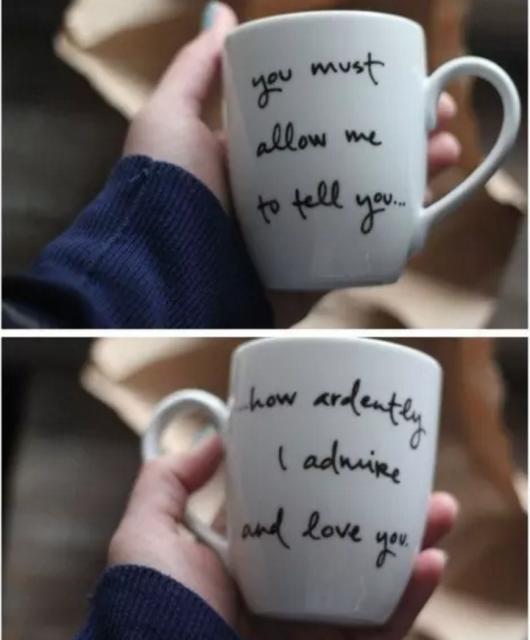 canecas brancas com mensagens de amor