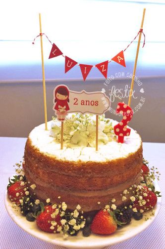 Bolo Chapeuzinho Vermelho com glacê: #bolosdecorados #aniversario #festa  #festaadulto #confeitaria #…