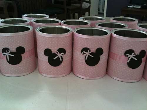 latas de leite como lembrancinhas da Minnie rosa
