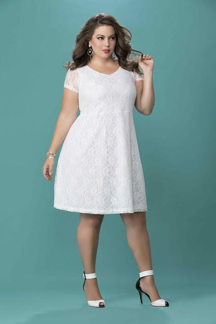 vestido branco plus size curto