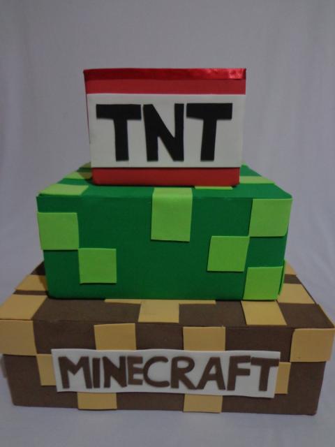 Bolo minecraft tnt verdadeiro e falso