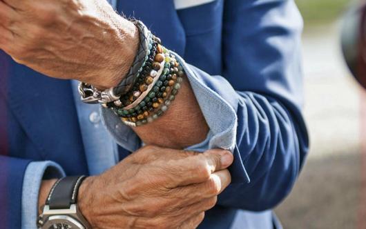 Fantasias anos 60 masculinas pulseiras