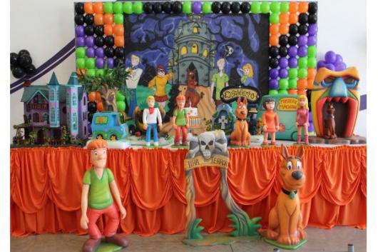 mesa de doces do Scooby-Doo