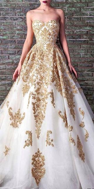 vestido debutante dourado longo