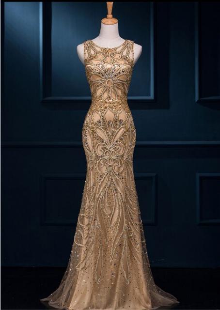 vestido de recepção para debutante dourado