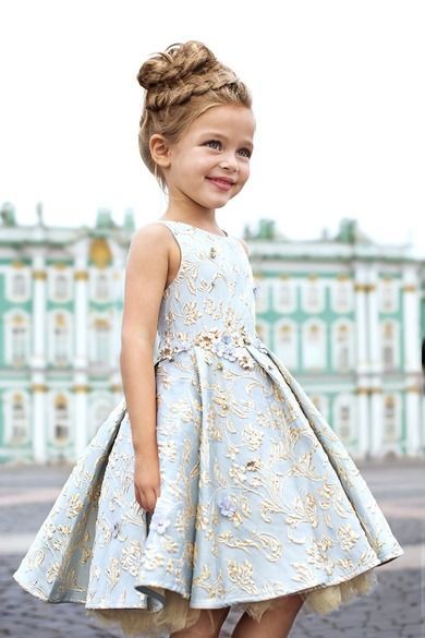 vestido infantil de luxo