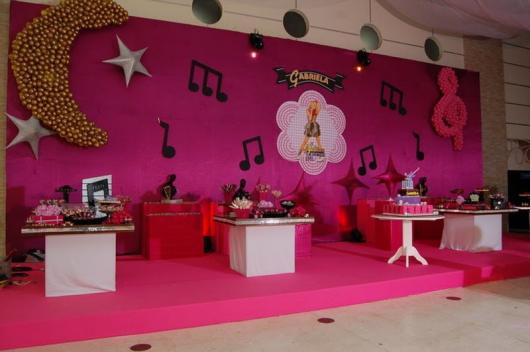 Temas para festa de 15 anos discoteca rosa