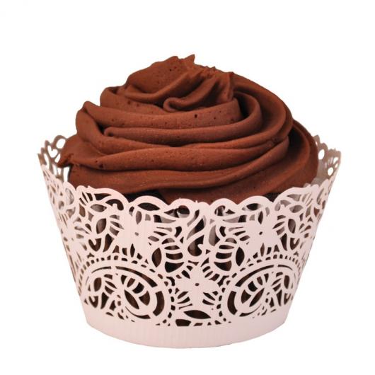 Cupcake de Chocolate forminha de arabesco
