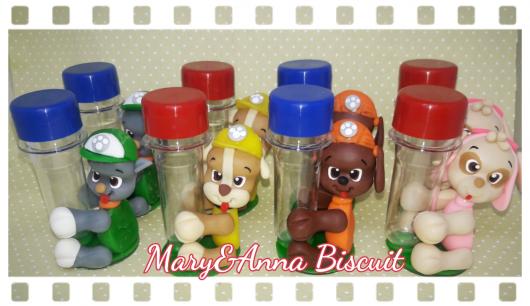 Lembrancinhas Patrulha Canina em Biscuit com tubete
