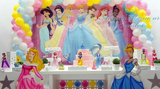 Painel de Festa Infantil das Princesas Disney