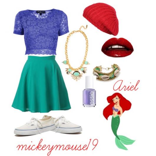Fantasia Ariel Simples saia verde e blusa roxa de renda 