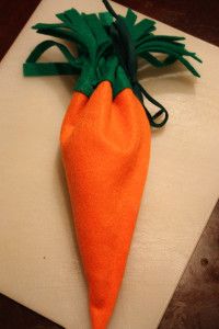 cenoura de feltro
