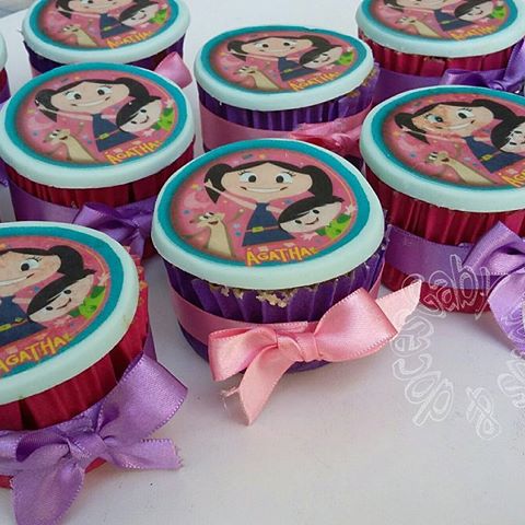 cupcake Show da Luna com papel de arroz