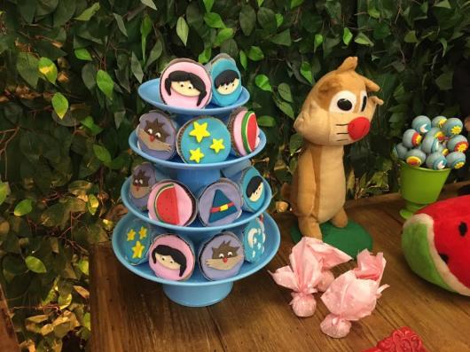 torre de cupcake Show da Luna