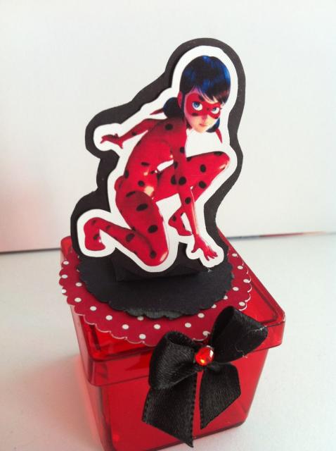 Festa Ladybug caixinha personalizada para lembrancinha