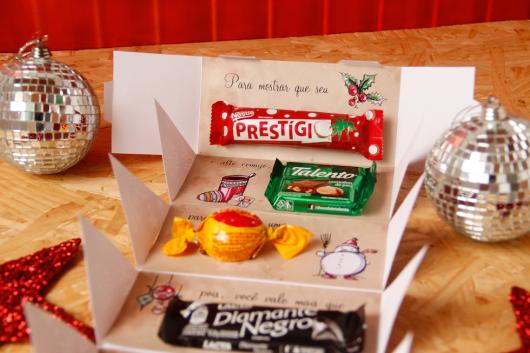 Caixa Surpresa para Namorado de chocolate feita com papel e dobraduras