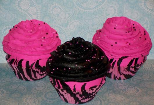 cupcake rosa com preto