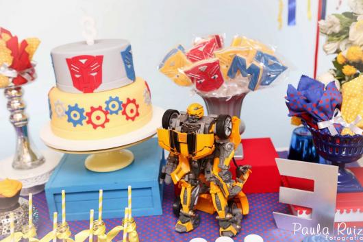 Festa Transformers decoração baby com docinhos personalizados