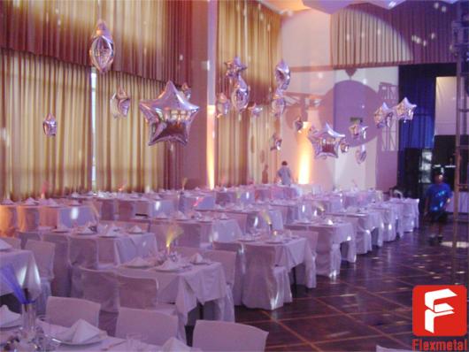 Balões Metalizados decoração branca de festa de casamento