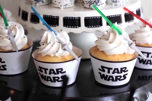 cupcake star wars feito com ganache