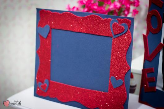 Lembrancinha Dia dos Namorados em EVA porta retrato azul e vermelho