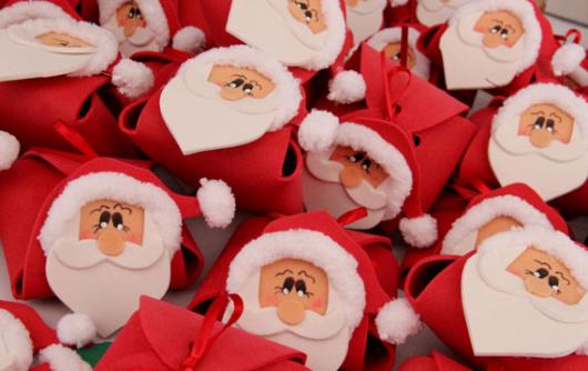 Lembrancinhas baratas para Natal caixinha de EVA