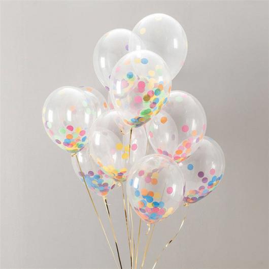 Balões transparentes com confetes coloridos