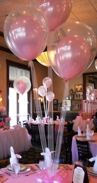 O balão transparente duplo dá um toque diferenciado à festa