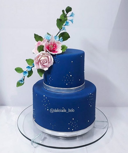 bolo com flores