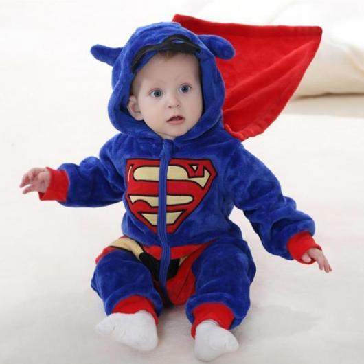 Macacão do Superman para deixar o bebê fofíssimo!