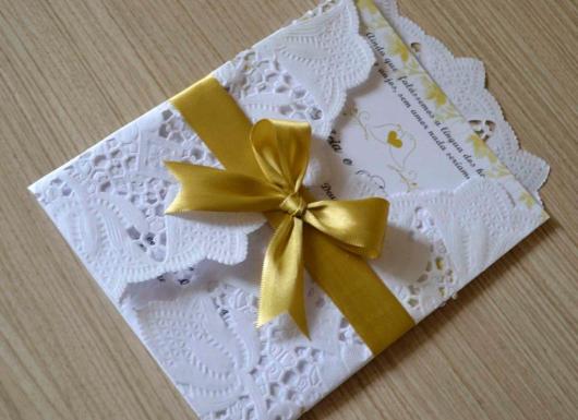 Papel para convite: convite de casamento em papel rendado