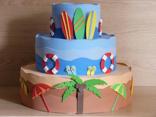Faça um bolo fake para decorar sua festa!