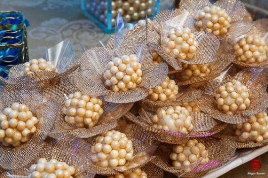 Forminhas para doces finos dourada