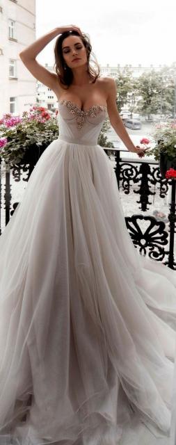 Vestido de Noiva para Casamento de Dia: Longo