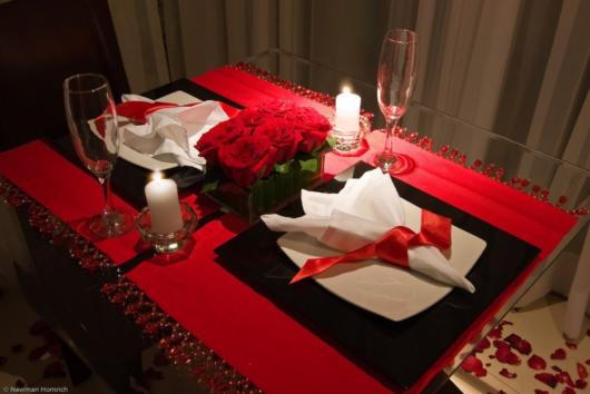 Bodas de namoro: Comemorar com jantar romântico