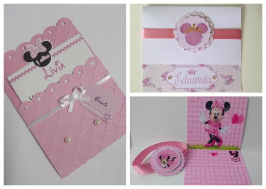Os convites da Minnie rosa são bem delicados
