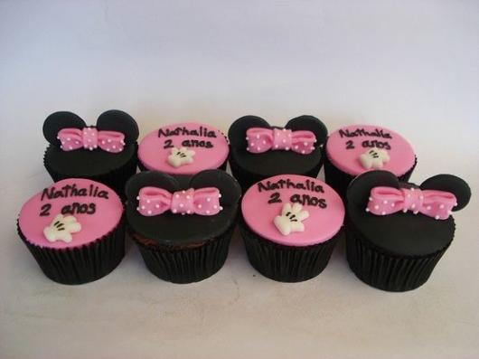 cupcake minnie rosa aniversario dois anos