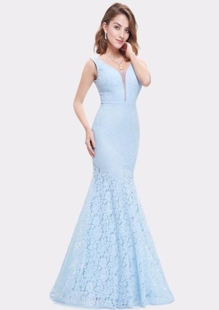 Vestido de renda para festa: De casamento azul