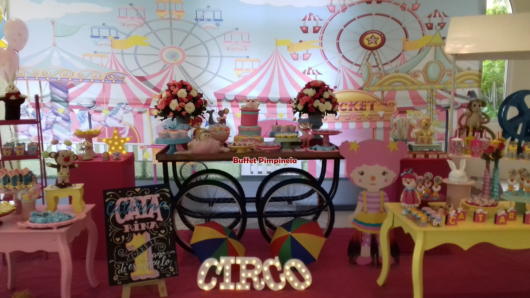 festa circo rosa luxo