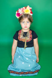 Fantasia frida kahlo: infantil preta e azul